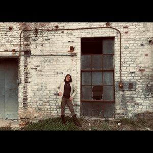 Meet your Posher, Hope